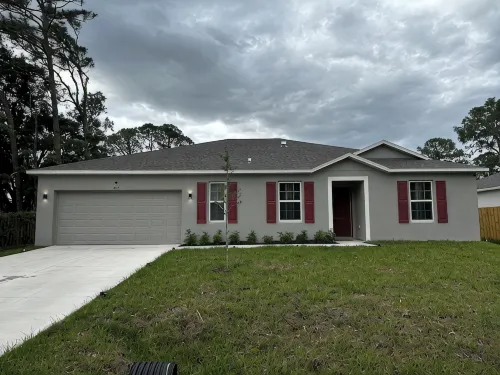 Spacious 4-bedroom house with AC, WiFi in wonderful Palm Bay - Wifi