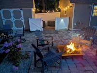 Tiny, Funky, and Full of Love - Welcome to the Love Shack - 3-Star