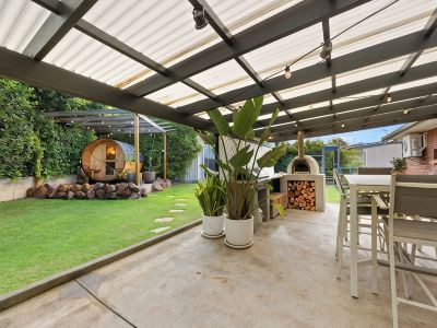 Valley View | 3Br Home · Sauna, Fire Pit, Pizza Oven, Kids Playset & Views