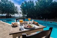 Pyrgos Petropoulaki - Ocean View