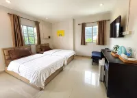 U Dee Room and Coffee Hotel - Dağ Manzaralı
