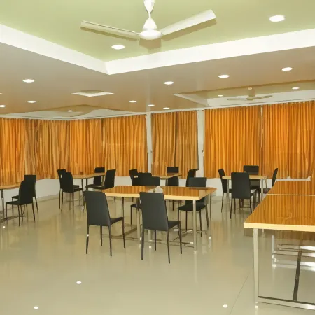 Hotel Shiva's Inn