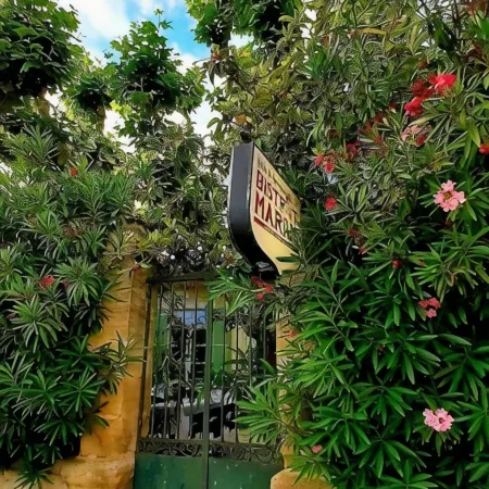 Logis Hôtel de Provence