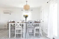 Oceanfront Family Cottage: Hot Tub, Heated Pool. Game Room & Stunning Beach View - 4-Star
