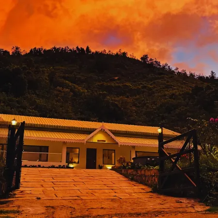 Emerald by Nature Resorts and Stays, Avalanchi