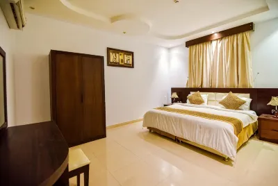 Deyala Hotel Suites Hotele w: 