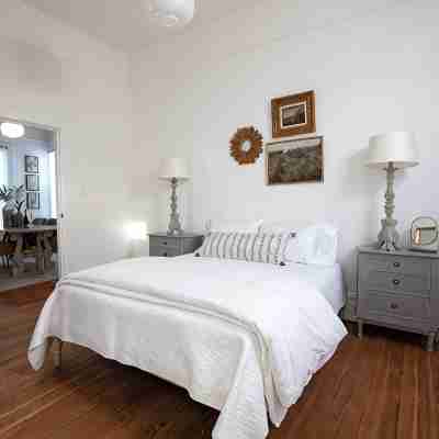 Right in the heart of Healdsburg lies this charming two-bedroom house Rooms