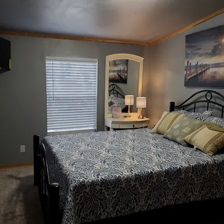 Awesome Waterfront Views, with all the comforts of home.