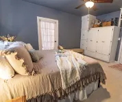 Cute and cozy cottage in Atoka, home of Reba’s Place. - 3-Star