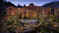 Mammoth Luxe Retreat - Private Steam Room & Massage Chair - piscine