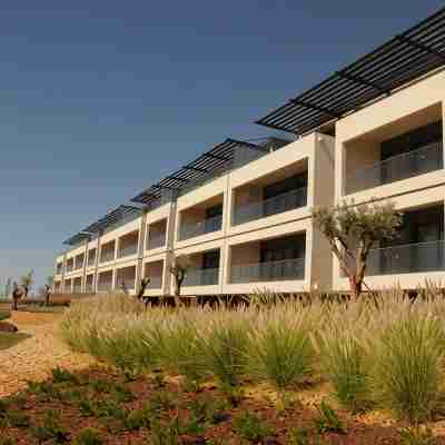 1 bedroom apartment in the Algarve overlooking the ria and the sea with garden and pool Hotel Exterior