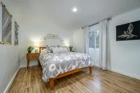 Clean and Bright Home with River Access, Kayaks and Bikes. Close to Mt Bachelor. - Wifi