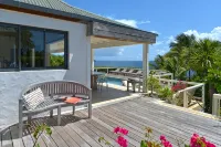 Luxury villa with magnificent sea view