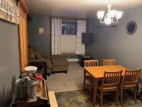 Studio getaway steps away from Big Sky Resort - 3성급