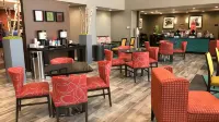 Hampton Inn and Suites Moore