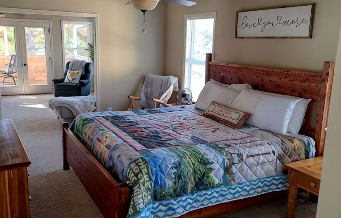 Captain Bob's Lake House