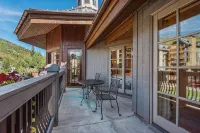 One Willow Bridge Road - 4 Bedroom Penthouse - 5-Star