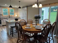Cozy farmhouse family friendly with fire pit and grill, within hour to Keeneland - Wifi