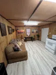 Hilltop Hideaway on Lake Darbonne - Chalets