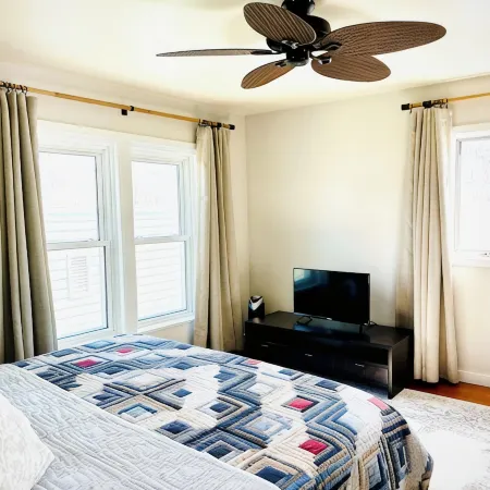Entire cozy Rollingstone apt in Mississippi Valley, just 10 min from Winona!