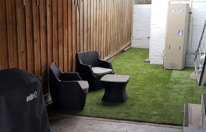 Central & Tranquil Two-Bedroom Home in the Heart of Essendon