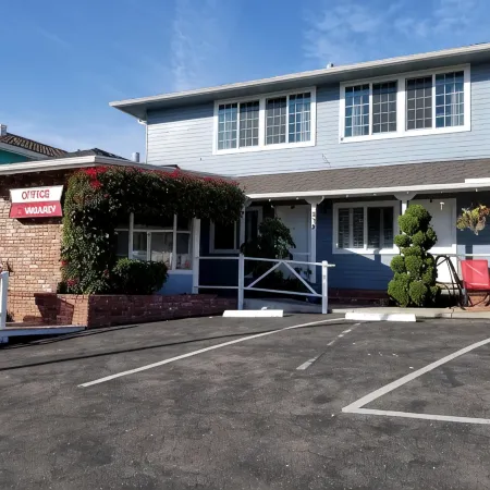 Pleasant Inn