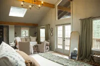 private hot tub, fun game room, cozy beach house - 4 étoiles
