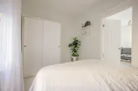 Lovely 2 Bedroom Unit with a Hot Tub - Bungalows