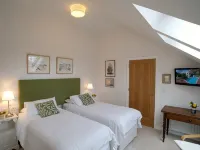 Cherryhill Lodge - 3-Star
