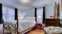 Historic 3 Br Home Near Millikin Univ. - Wi-Fi
