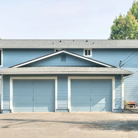 Entire Semi-Detached Kirkland Townhome
