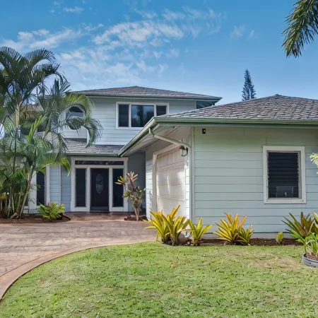 Luxury Princeville Retreat, Private Pool & Spa, 4 Bedrooms & 4 Baths, Sleeps 10