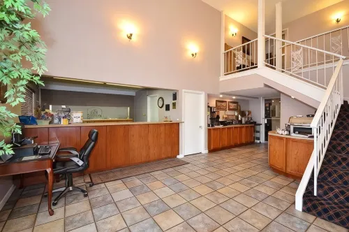 Best Western Continental Inn - 2-Star