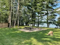 Crossroads Sandy Beach-Wooded Private with Pontoon Available "Pets Now allowed" - 3-Star