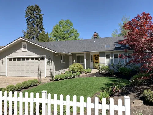 Oakway Blissful Abode, Walk to Autzen Stadium - 4 Sao