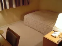 Hotel Kiraku - 2-Star