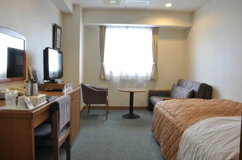 City Hotel Tomobe - Bintang 2