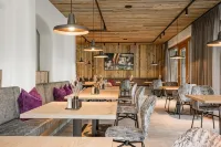 Hotel und Chalet Dorfer - Parking