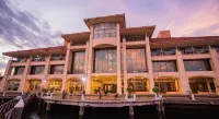 Subic Bay Yacht Club - balcony