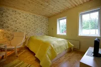 Idyllic Swedish house with lake view and 350 m private shoreline - Wifi