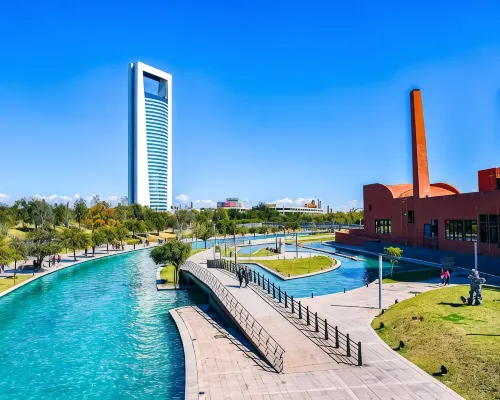 Ibis Monterrey Valle Fremhævet Photos
