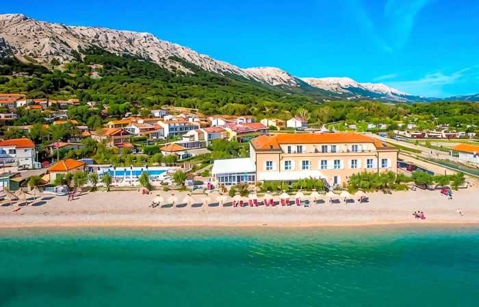 Hotel Dobrovit