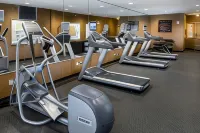 ClubHouse Hotel & Suites Fargo - Gym