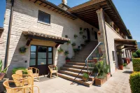 Terre Del Cantico Country House - Pools