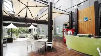 Bonnet Hotel Surabaya - Morgenmad