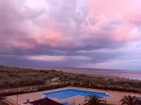LUXURY APARTMENT FRONT LINE BEACH. SEA VIEWS - Pemandangan Pantai