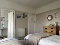 Gwyndra House B&B -  Privatzimmer