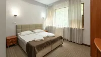 Raduzhny Hotel - ที่มีสระว่ายน้ำ