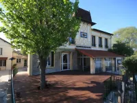 Auberge des Écluses Các khách sạn ở Poissy