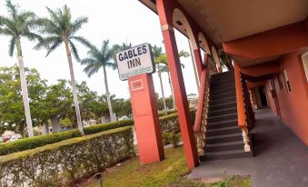 Gables Inn